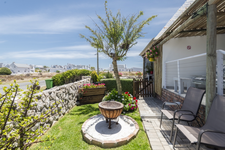 7 Bedroom Property for Sale in Jacobsbaai Western Cape